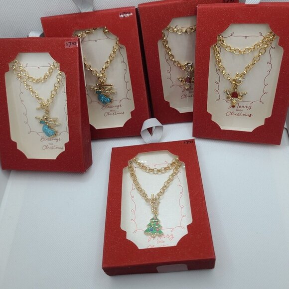 Holiday Time Christmas Fashion Jewelry Goldtone/Silvertone Bracelets Pins 12 Pcs - Picture 4 of 14